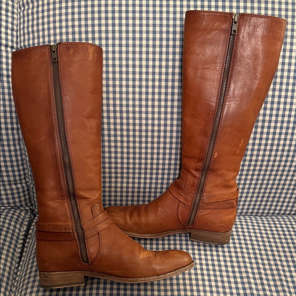 Frye Melissa Belted Boots - Picture 7 of 14